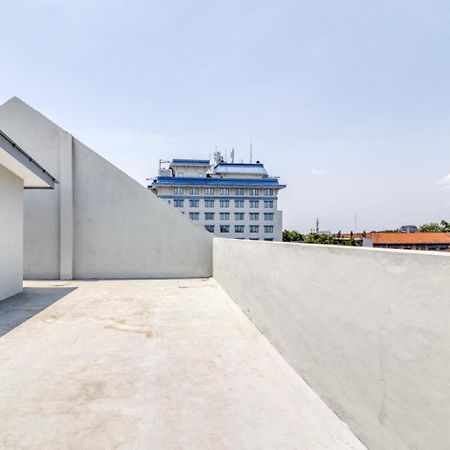 Reddoorz Syariah Near Galeria Mall יוגיאקרטה מראה חיצוני תמונה